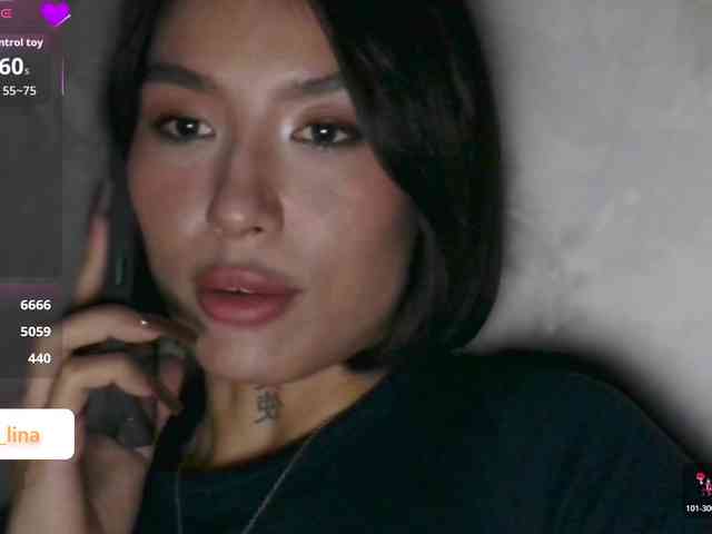 Girl-next-door webcam