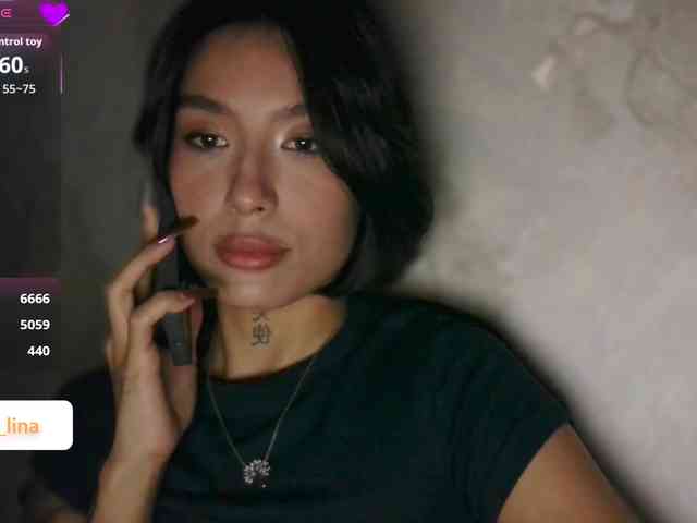 Girl-next-door webcam