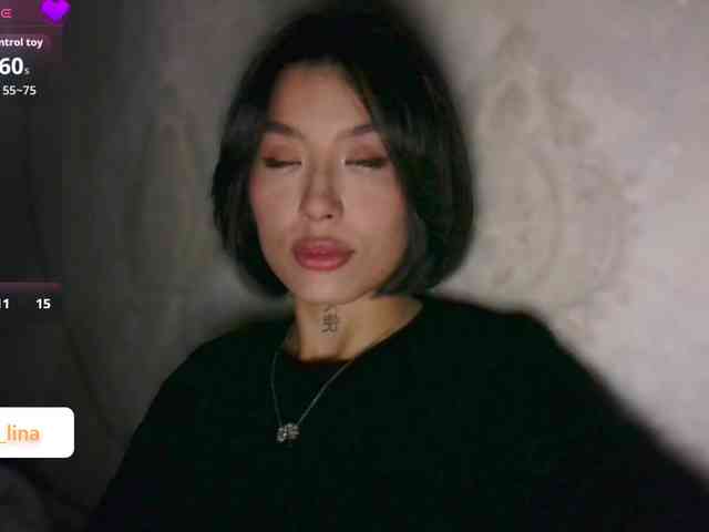 Girl-next-door webcam