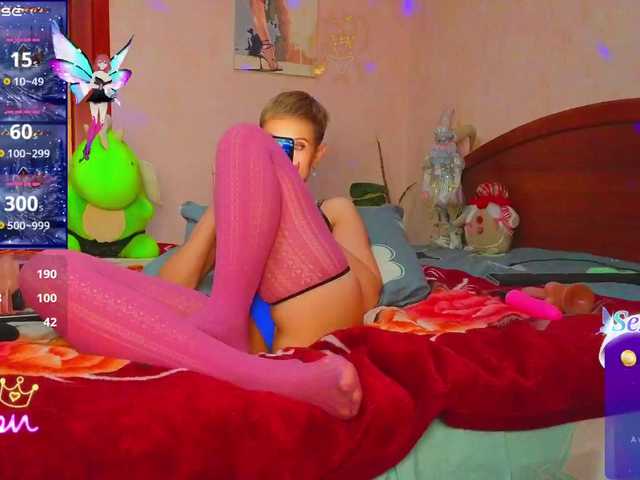 Vai a chattare su N-I-M-F-O-M-A-N-K-A N-I-M-F-O-M-A-N-K-A