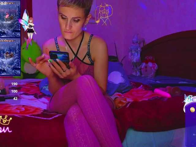 Accedi alla chat con il nickname N-I-M-F-O-M-A-N-K-A N-I-M-F-O-M-A-N-K-A