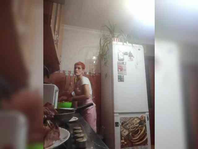 N-I-M-F-O-M-A-N-K-A webcam