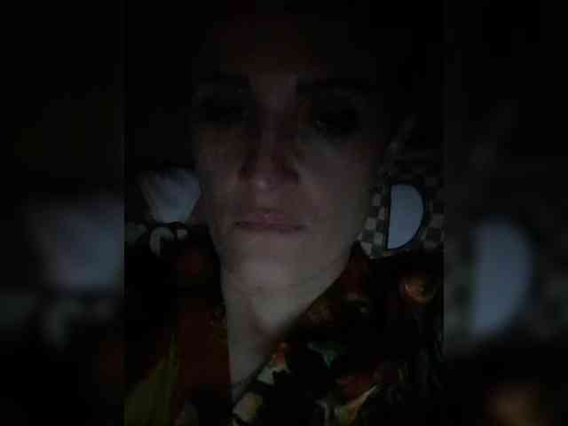 N-I-M-F-O-M-A-N-K-A webcam