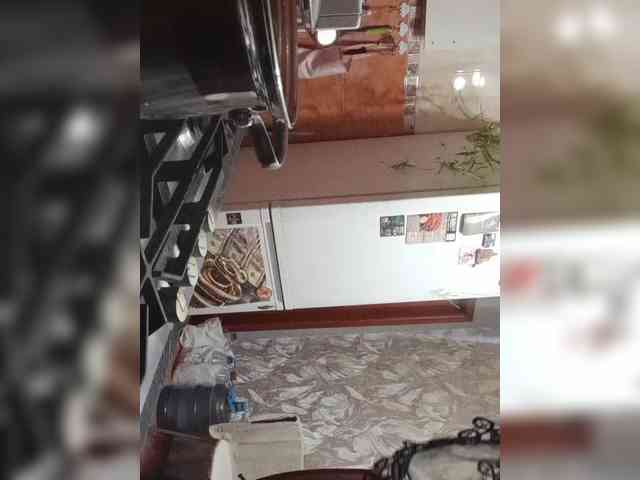 N-I-M-F-O-M-A-N-K-A webcam