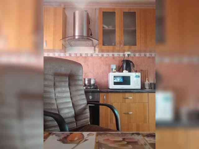 N-I-M-F-O-M-A-N-K-A webcam