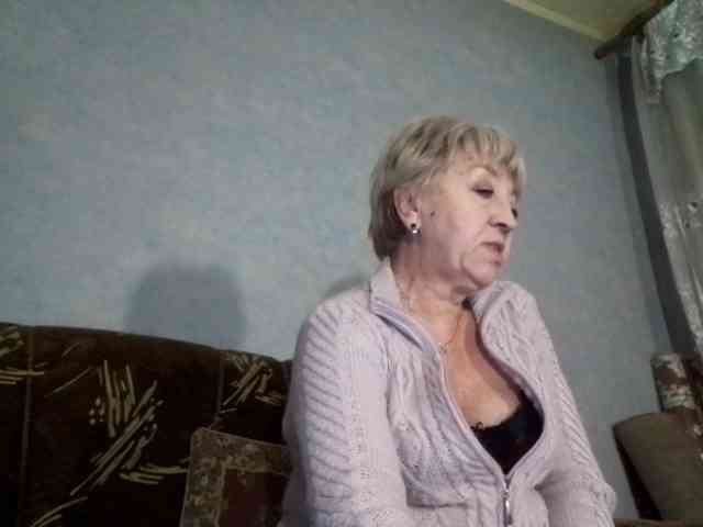 AnjelElinor webcam