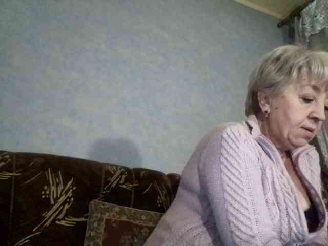 AnjelElinor webcam