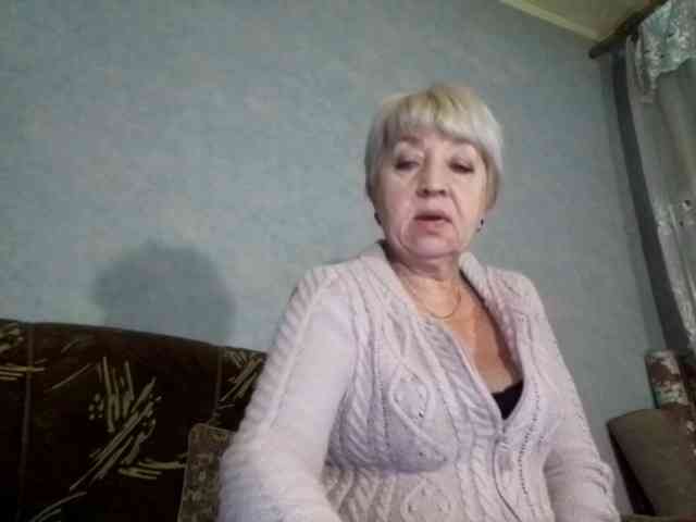 AnjelElinor webcam