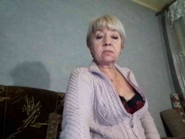 AnjelElinor webcam