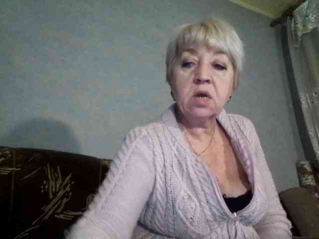 AnjelElinor webcam