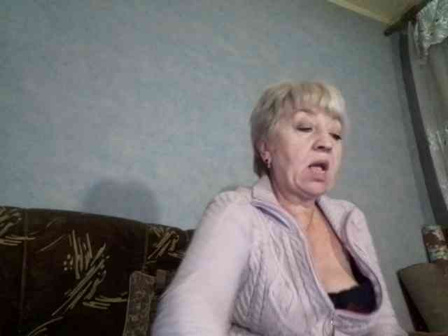 AnjelElinor webcam
