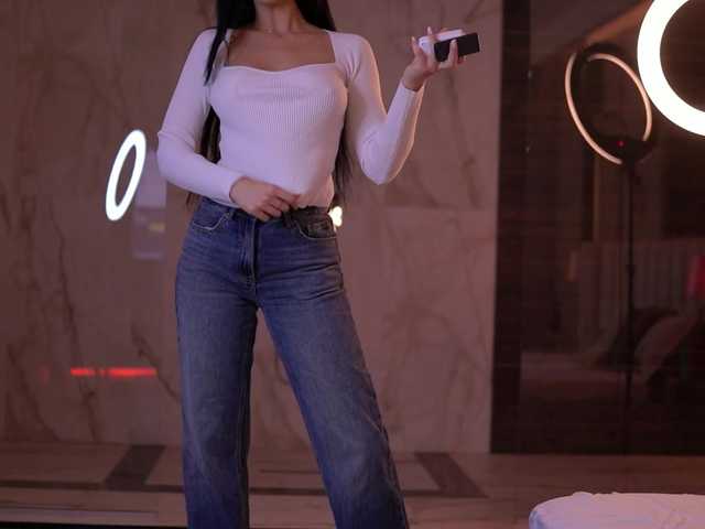 Gratis Live Sexcam mit RaisaKali RaisaKali