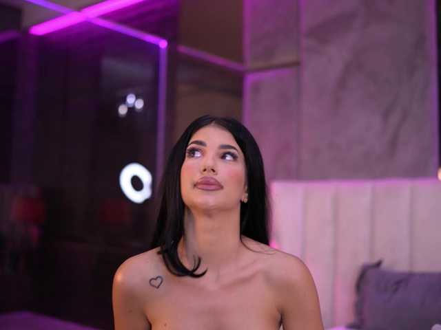 Gratis Live Sexcam mit RaisaKali RaisaKali