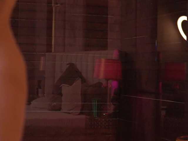 Entra en el chat con el modelo RaisaKali RaisaKali