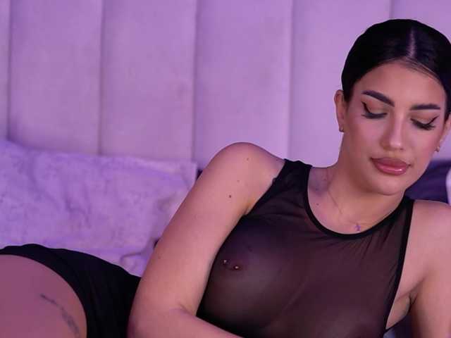 Accedi alla chat con il nickname RaisaKali RaisaKali