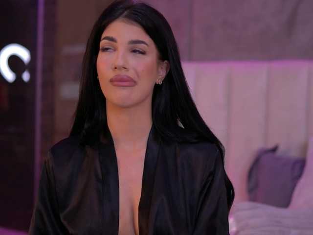 Entrez le videochat erotique avec le
modèle RaisaKali RaisaKali