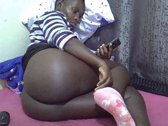 CutieAmber254 webcam