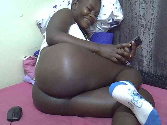 CutieAmber254 webcam