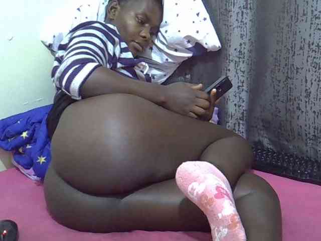 CutieAmber254 webcam