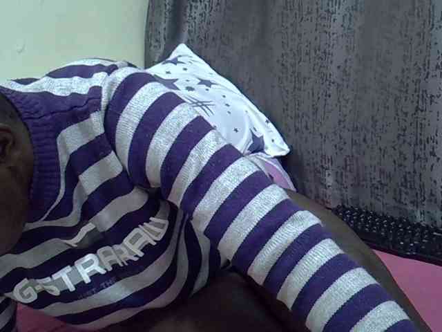 CutieAmber254 webcam