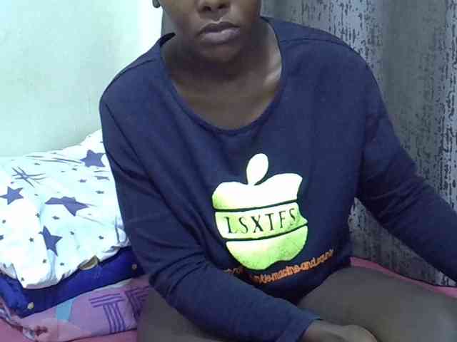 CutieAmber254 webcam