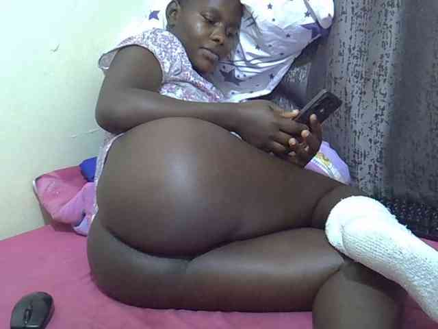 CutieAmber254 webcam