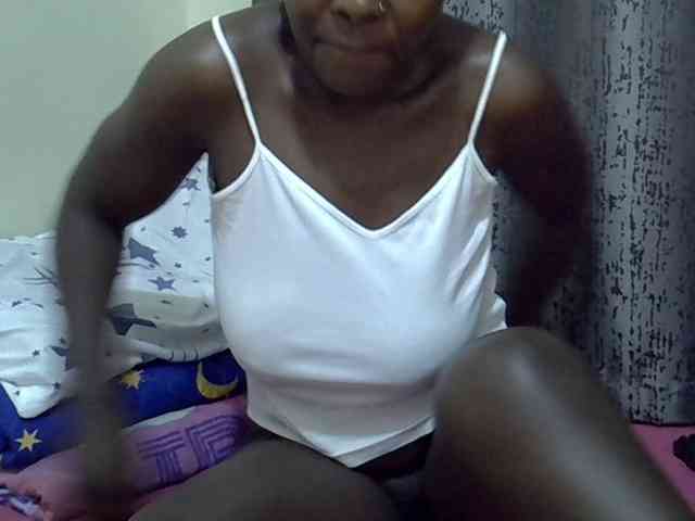 CutieAmber254 webcam
