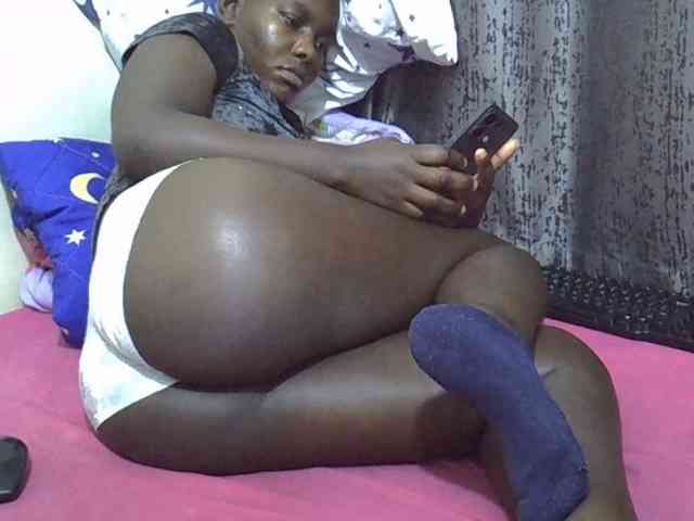 CutieAmber254 webcam