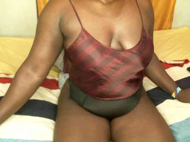 BLACKQUEEN344 webcam