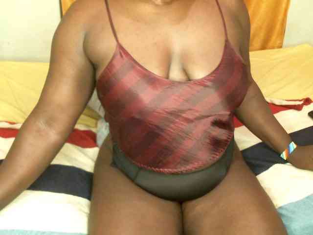BLACKQUEEN344 webcam