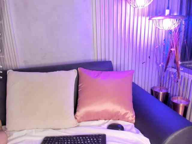 MarianaaSantos webcam