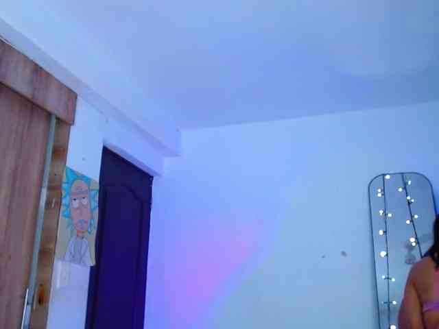 AnnieBlu3 webcam