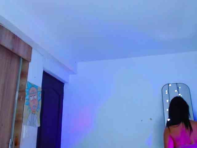 AnnieBlu3 webcam