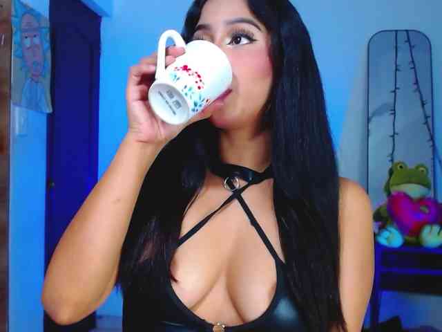 AnnieBlu3 webcam