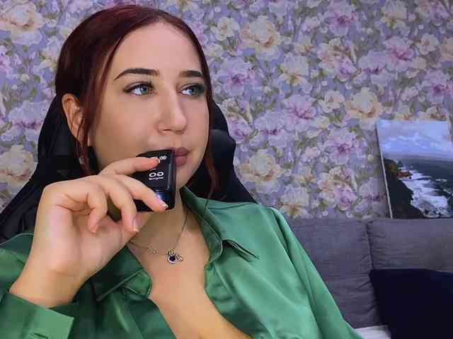 Crystal_eternity webcam