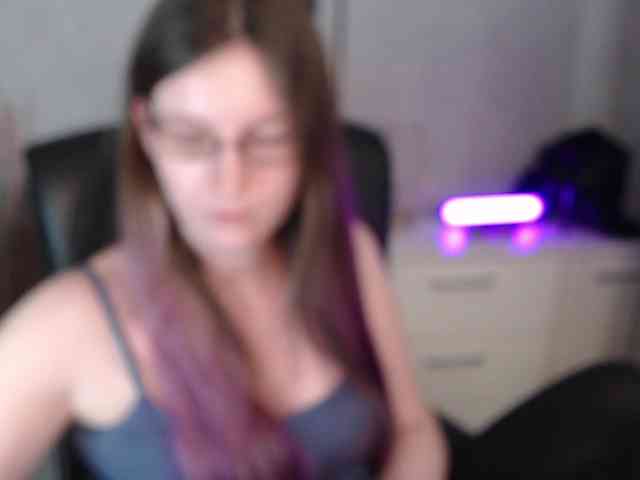 EmmaHeart webcam