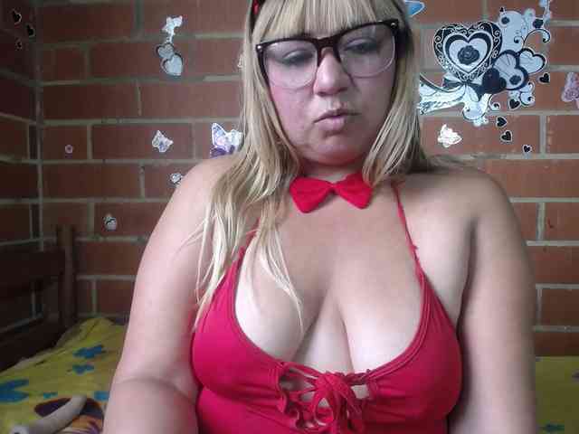 jones-scarlet webcam