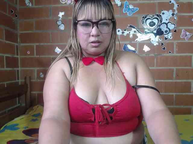 jones-scarlet webcam