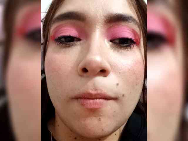TiffanyB8 webcam