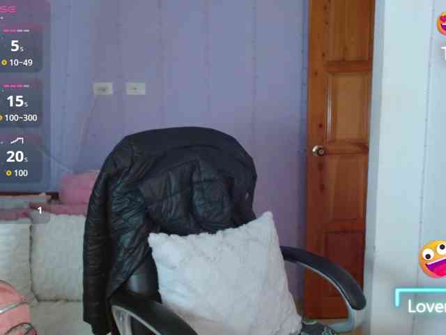 paulinagalvis2700 webcam