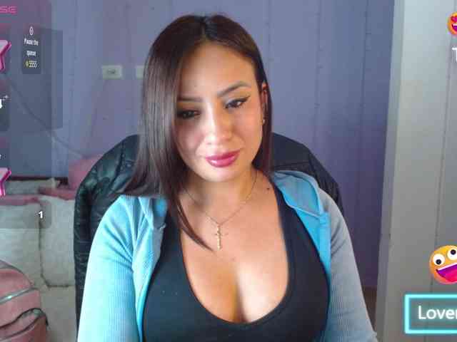 paulinagalvis2700 webcam