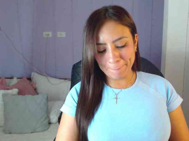 paulinagalvis2700 webcam