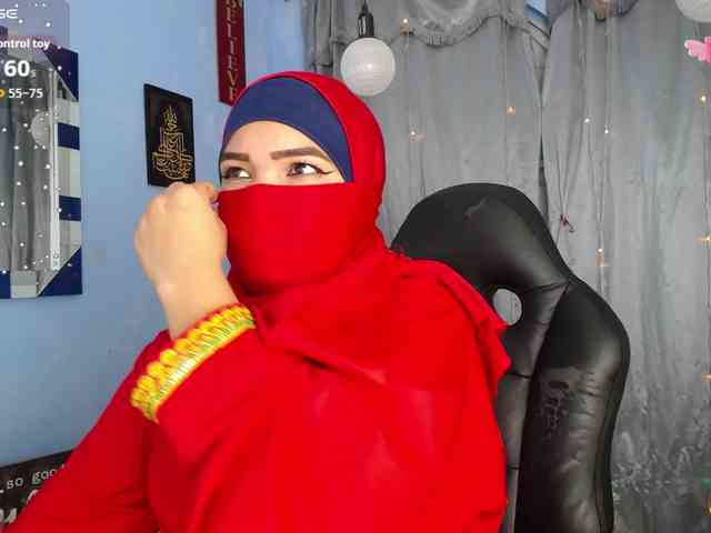 FalakYasin webcam