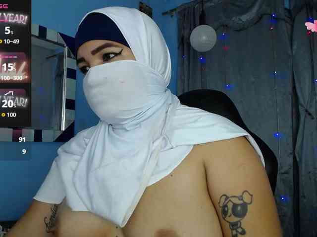 FalakYasin webcam