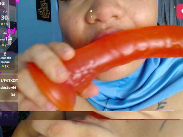 FalakYasin webcam