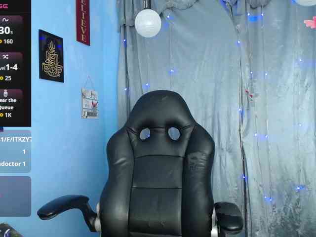 FalakYasin webcam
