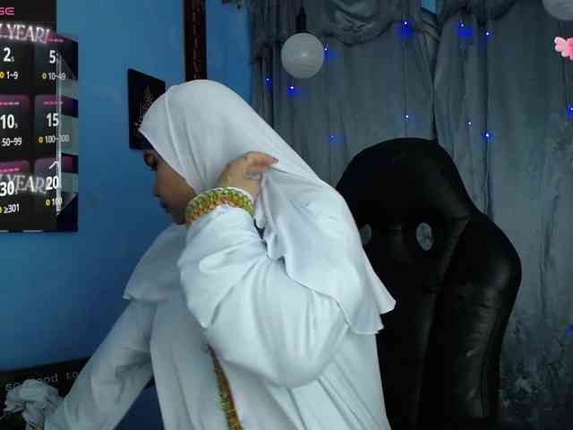FalakYasin webcam