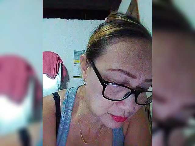 cherrywhite03 webcam