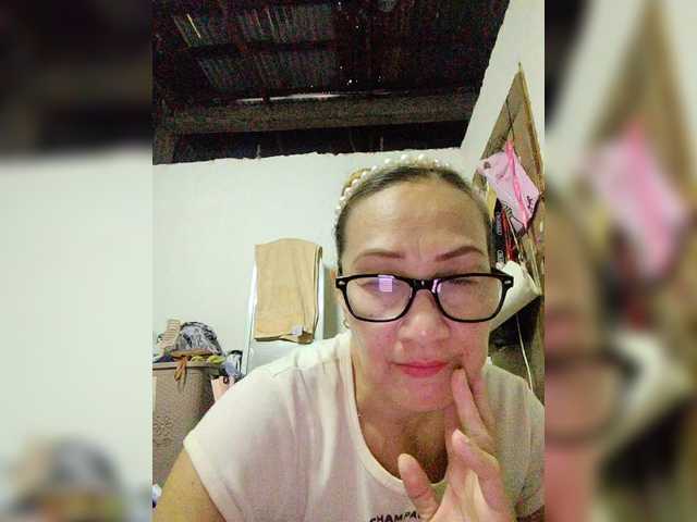 cherrywhite03 webcam