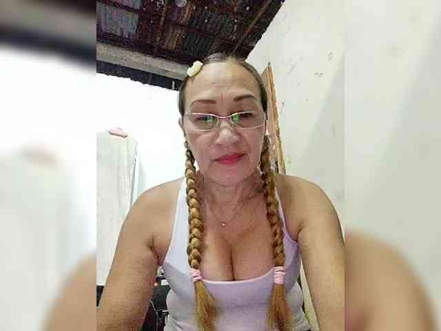 cherrywhite03 webcam